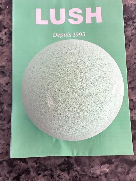 Lush Other - Lush Avobath Bath Bomb